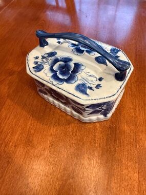 Blue and White Floral Ceramic Trinket Box with Handle